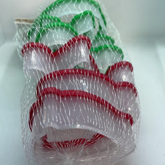 Holiday Cookie Cutters 6pc - Picture 4 of 4